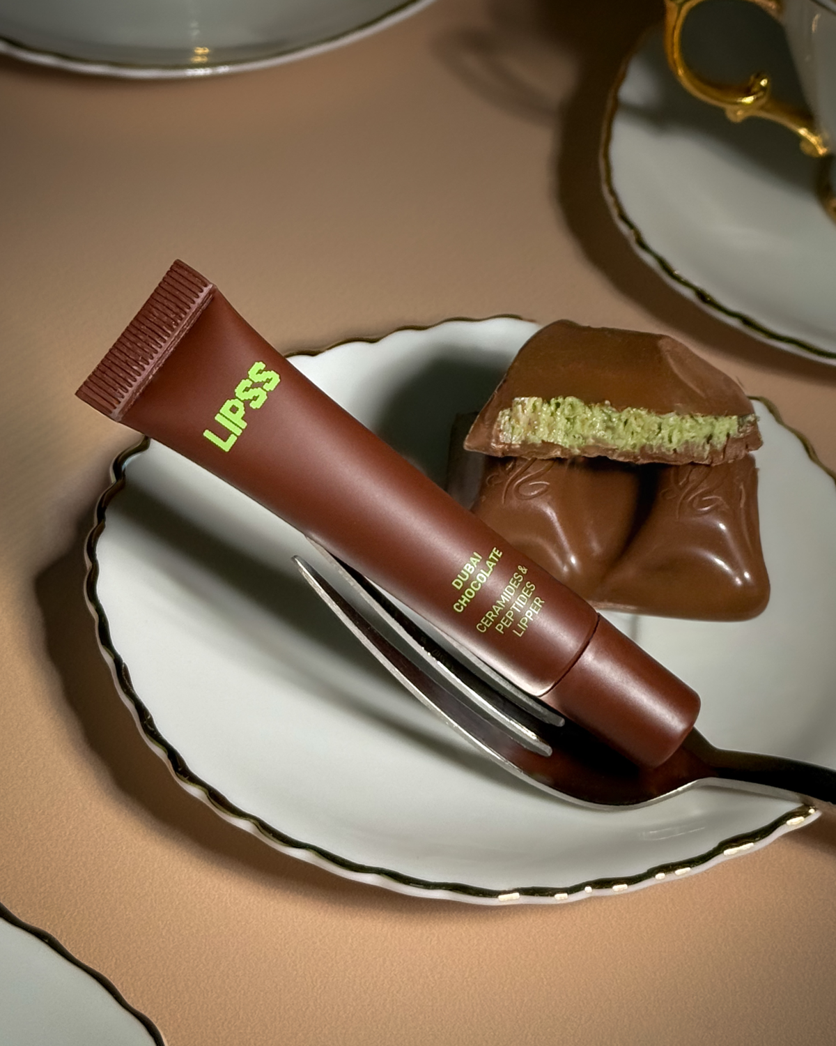 DUBAI CHOCOLATE LIPPER