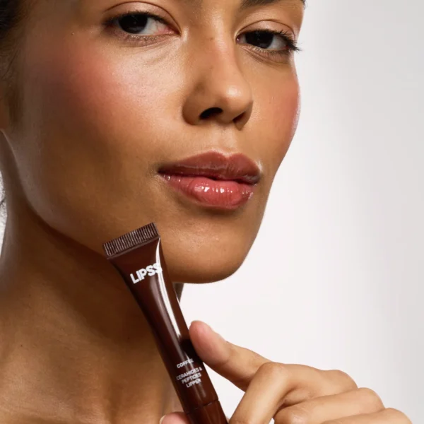 LIPSS Coffee błyszczyk do ust — makijaż i pielęgnacja ust z efektem połysku