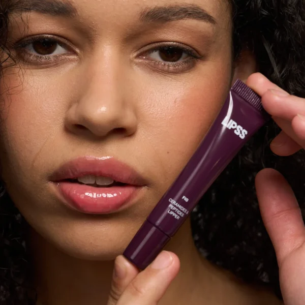 LIPSS Fig błyszczyk do ust — makijaż i pielęgnacja ust z efektem połysku